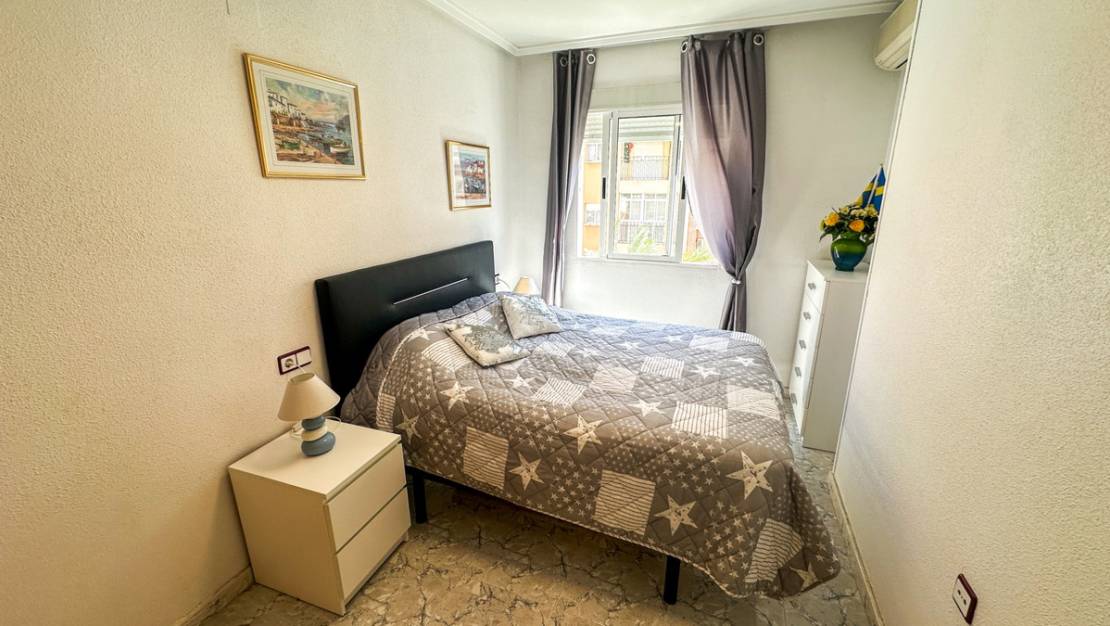 Venta - Apartment - Torrevieja - Torrevieja Centro