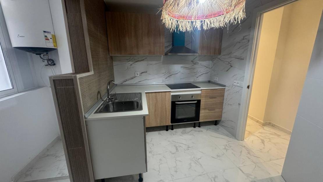 Venta - Apartment - Torrevieja - Torrevieja Centro