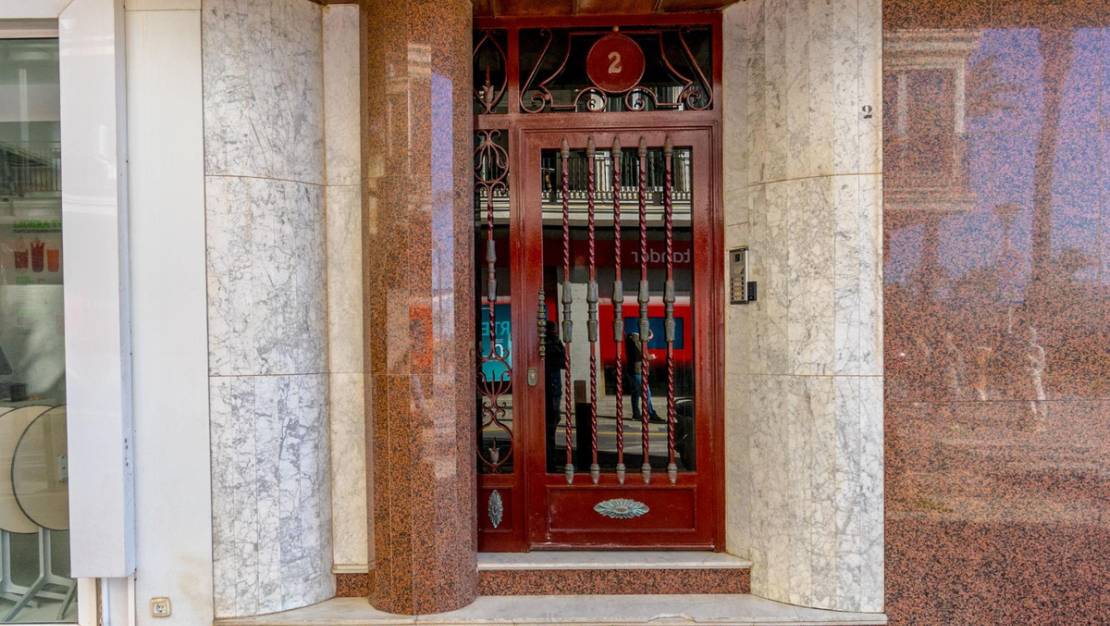 Venta - Apartment - Torrevieja - Torrevieja Centro