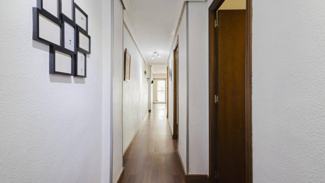 Venta - Apartment - Torrevieja - Torrevieja Centro