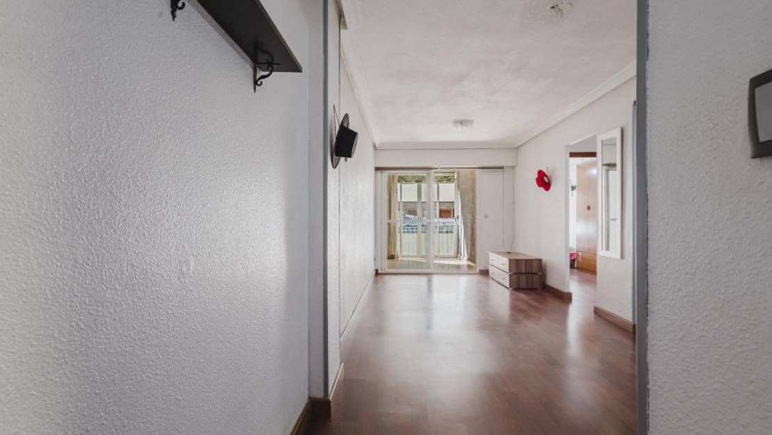Venta - Apartment - Torrevieja - Torrevieja Centro