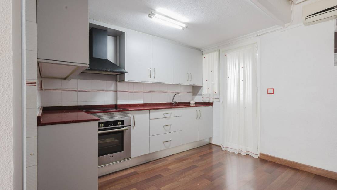 Venta - Apartment - Torrevieja - Torrevieja Centro