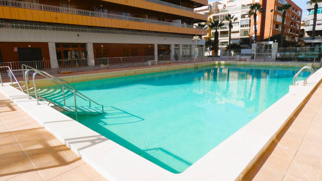 Venta - Apartment - Torrevieja - Torrevieja Centro