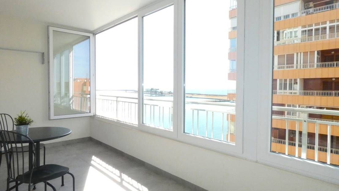 Venta - Apartment - Torrevieja - Torrevieja Centro