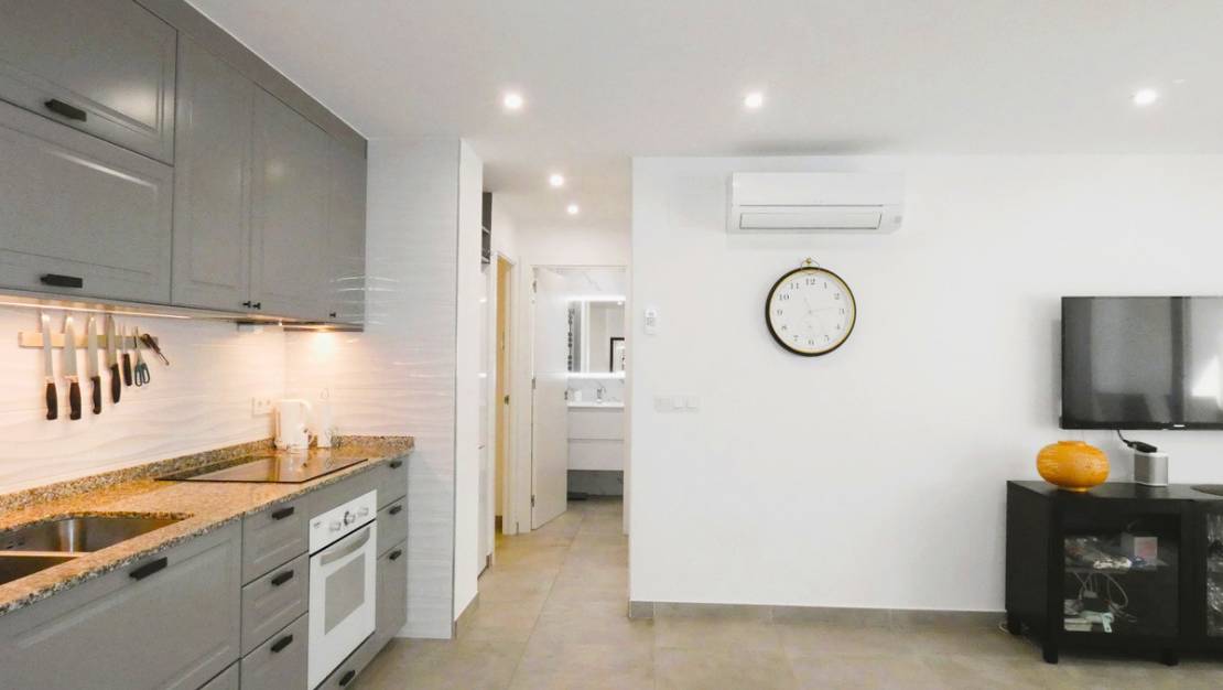 Venta - Apartment - Torrevieja - Torrevieja Centro