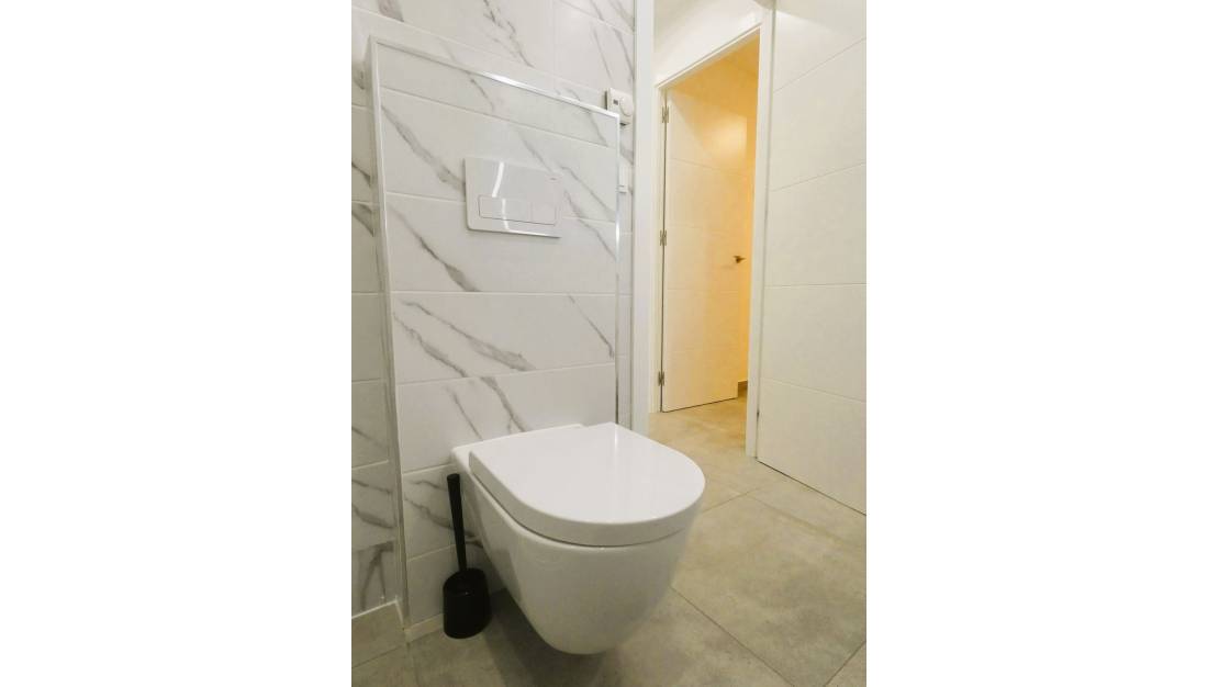 Venta - Apartment - Torrevieja - Torrevieja Centro