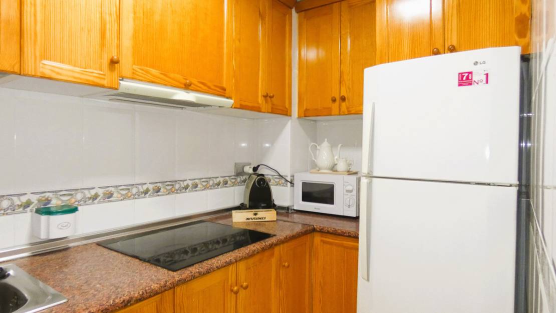 Venta - Apartment - Torrevieja - Torrevieja Centro