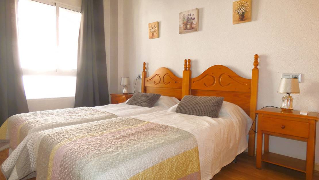 Venta - Apartment - Torrevieja - Torrevieja Centro