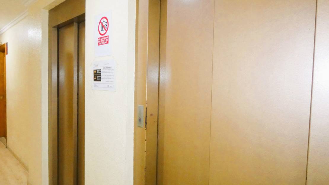 Venta - Apartment - Torrevieja - Torrevieja Centro