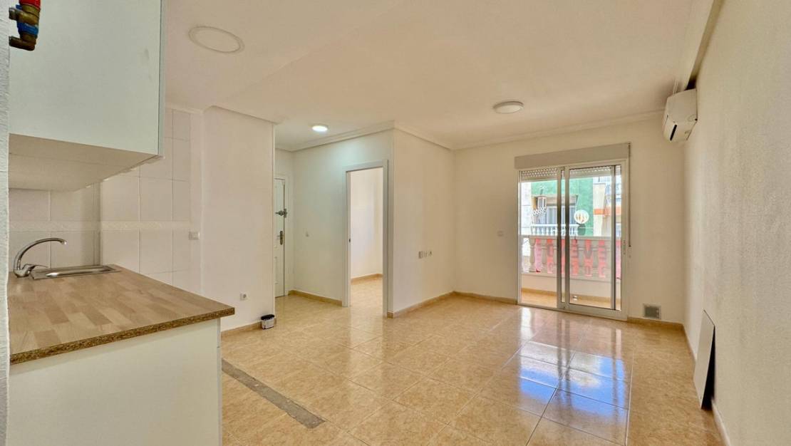 Venta - Apartment - Torrevieja - Torrevieja Centro