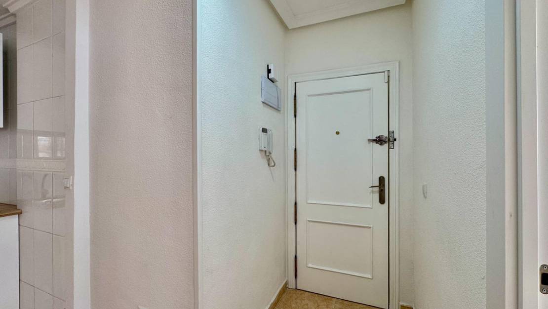 Venta - Apartment - Torrevieja - Torrevieja Centro
