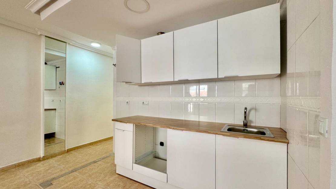 Venta - Apartment - Torrevieja - Torrevieja Centro