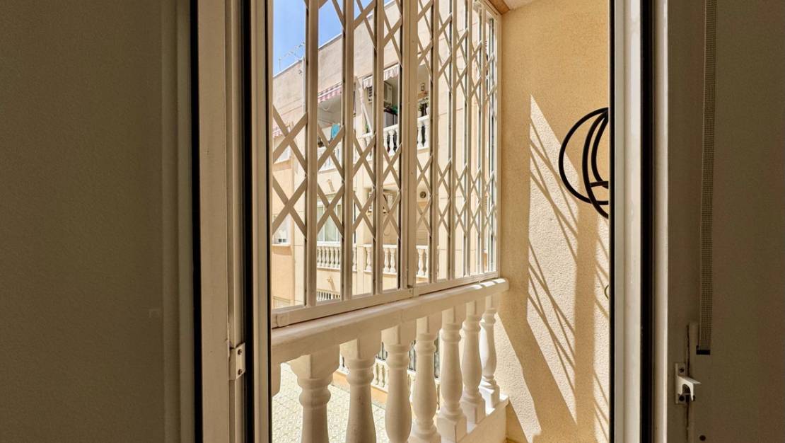 Venta - Apartment - Torrevieja - Torrevieja Centro