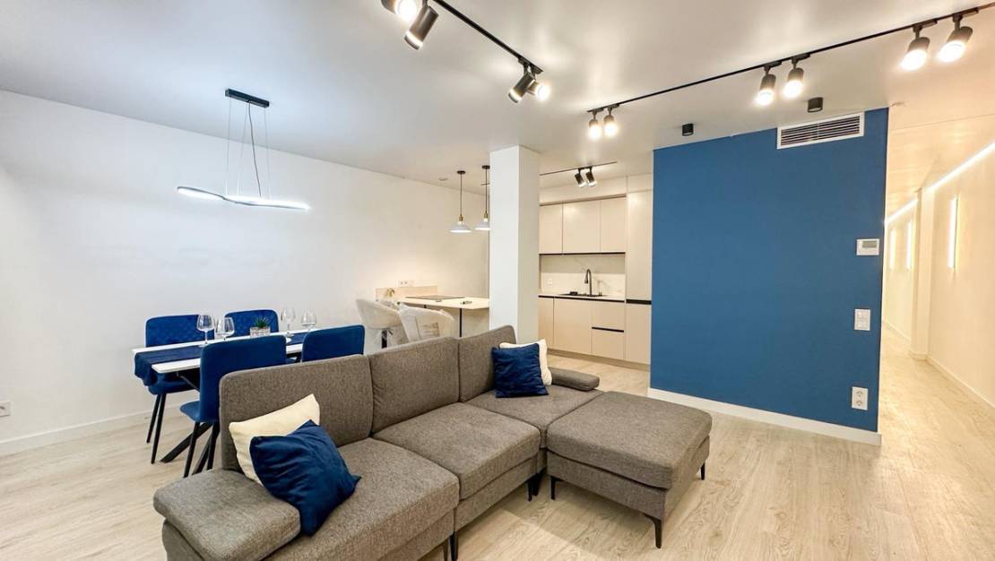 Venta - Apartment - Torrevieja - Torrevieja Centro