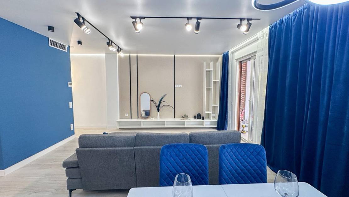 Venta - Apartment - Torrevieja - Torrevieja Centro