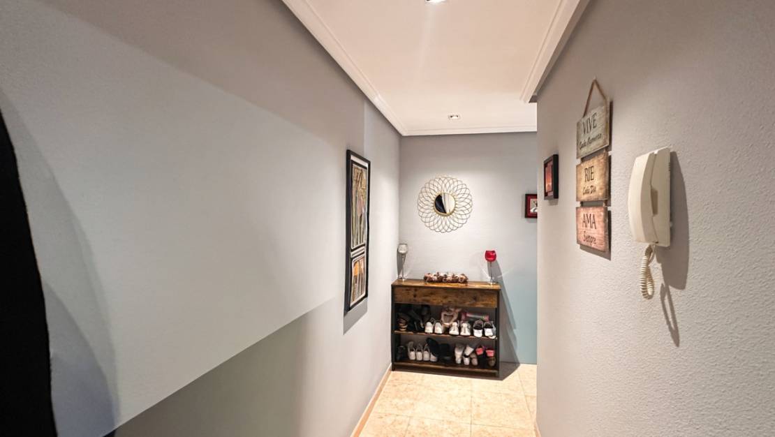 Venta - Apartment - Torrevieja - Torrevieja Centro