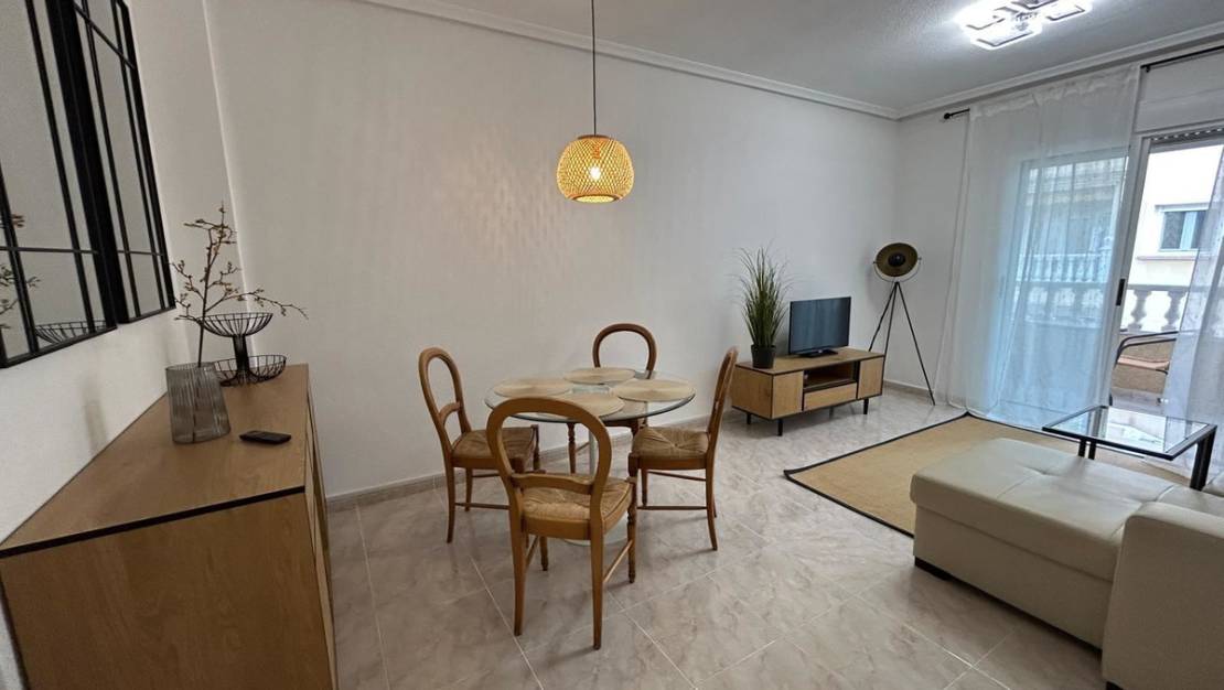 Venta - Apartment - Torrevieja - Torrevieja Centro