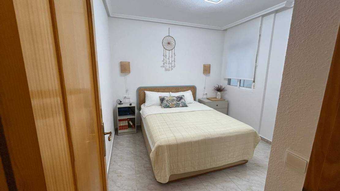 Venta - Apartment - Torrevieja - Torrevieja Centro