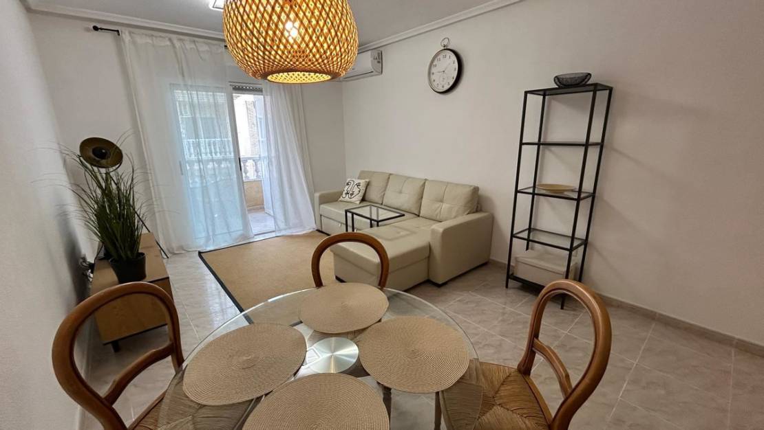 Venta - Apartment - Torrevieja - Torrevieja Centro