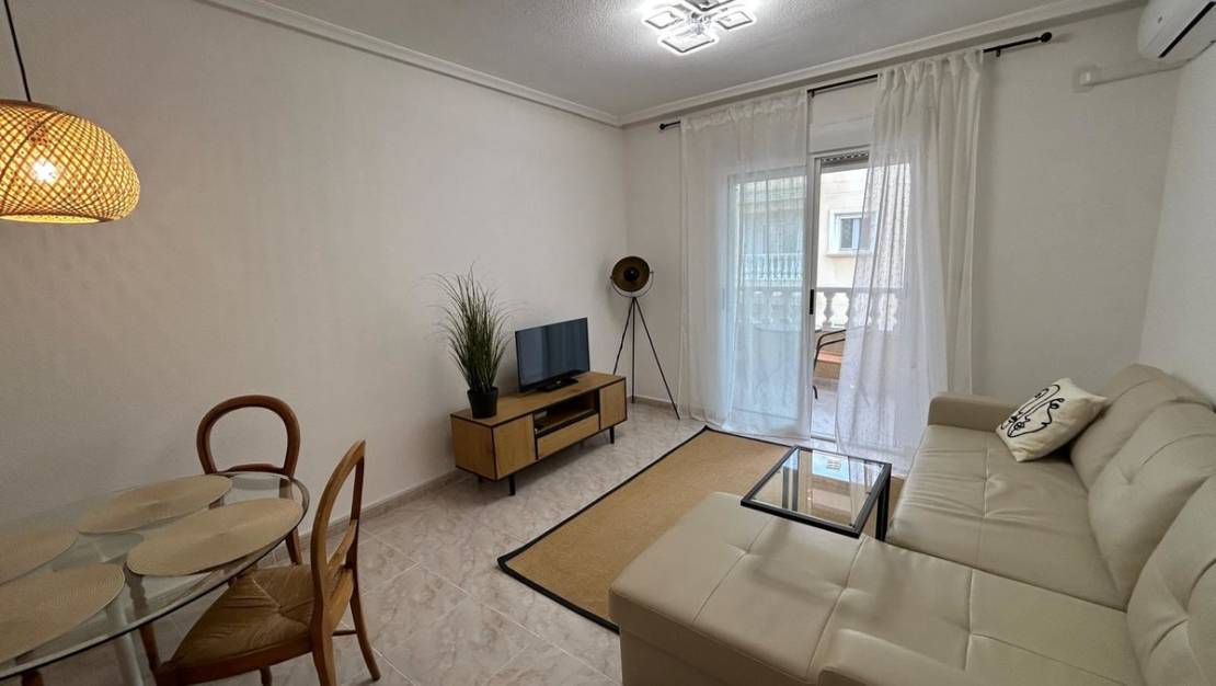 Venta - Apartment - Torrevieja - Torrevieja Centro