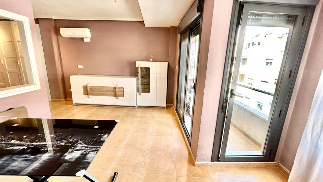 Venta - Apartment - Torrevieja - Torrevieja Centro