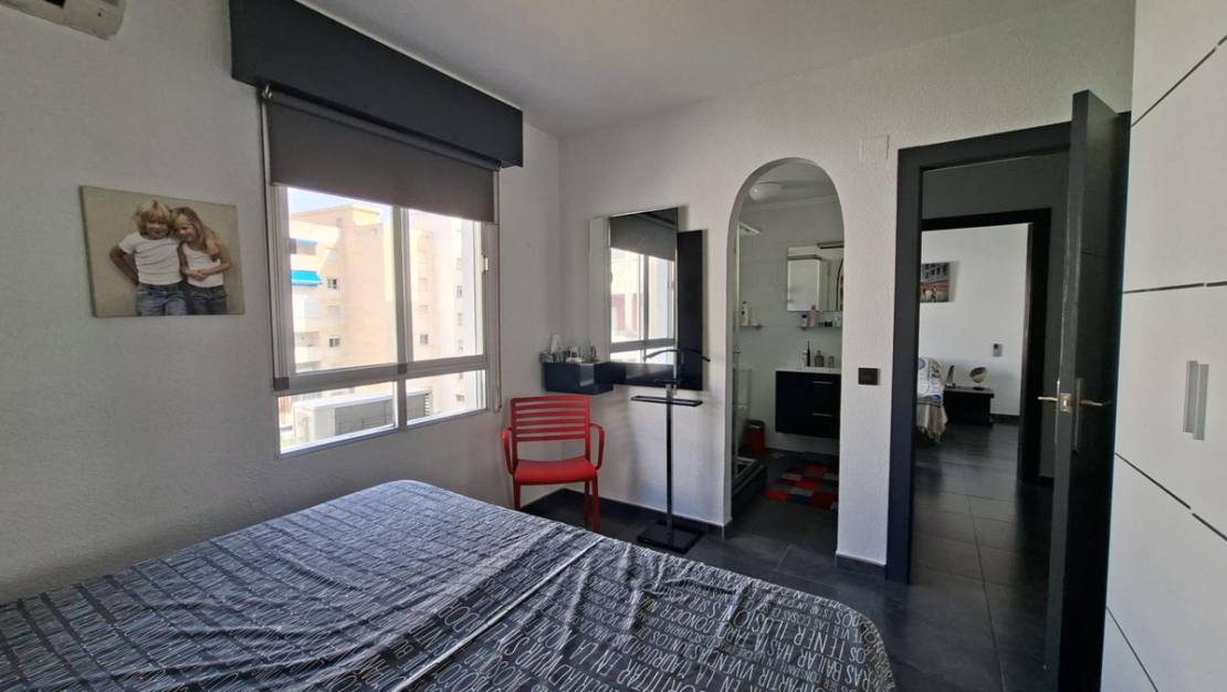 Venta - Apartment - Torrevieja - Torrevieja Centro