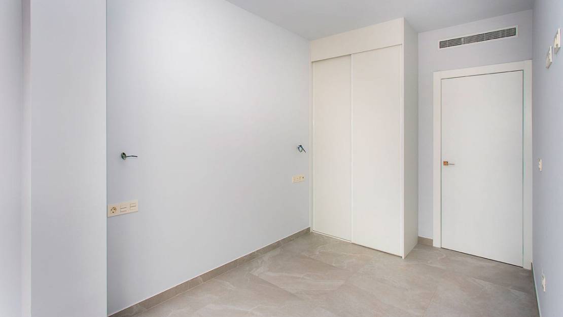 Venta - Apartment - Torrevieja - Torrevieja Centro
