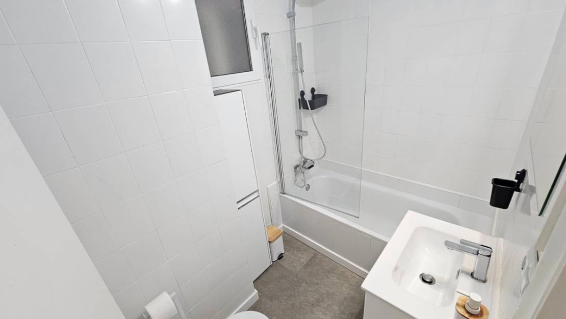 Venta - Apartment - Torrevieja - Torrevieja Centro