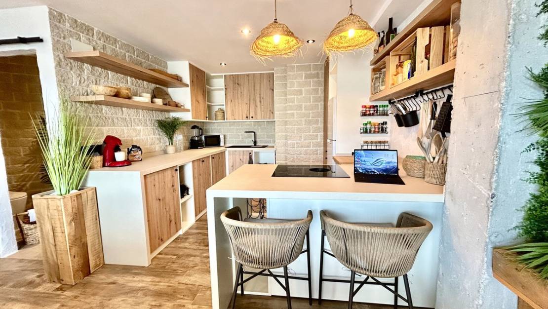 Venta - Apartment - Torrevieja - Torrevieja Centro
