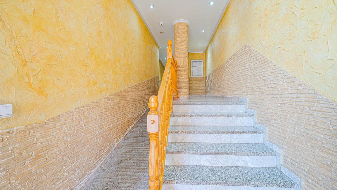 Venta - Apartment - Torrevieja - Torrevieja Centro