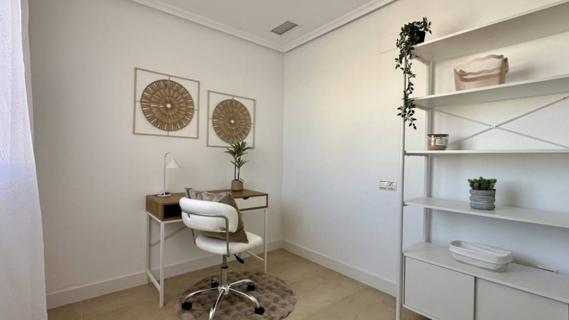 Venta - Apartment - Torrevieja - Torrevieja Centro