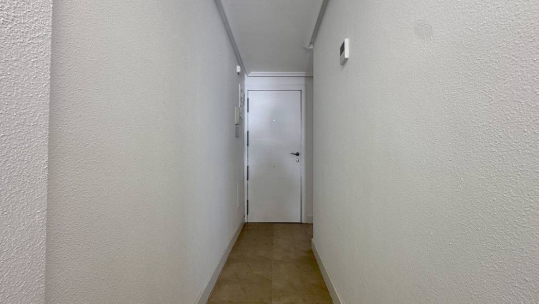 Venta - Apartment - Torrevieja - Torrevieja Centro