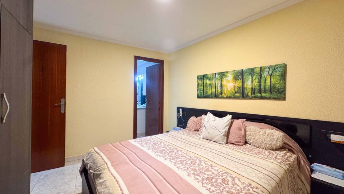 Venta - Apartment - Torrevieja - Torrevieja Centro