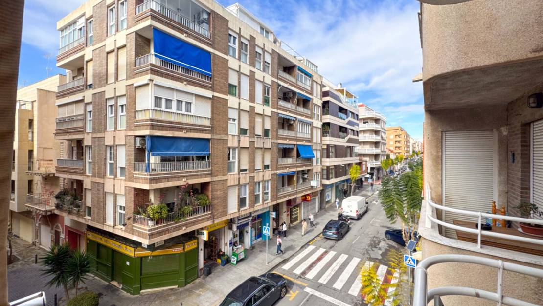 Venta - Apartment - Torrevieja - Torrevieja Centro