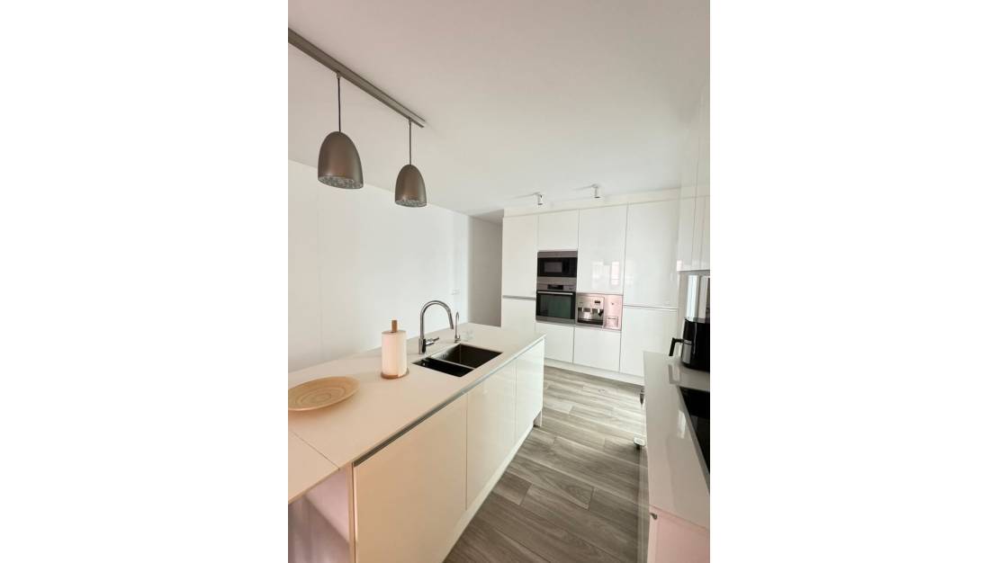 Venta - Apartment - Torrevieja - Torrevieja Centro
