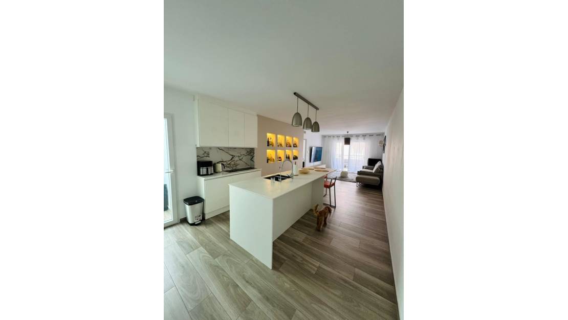 Venta - Apartment - Torrevieja - Torrevieja Centro