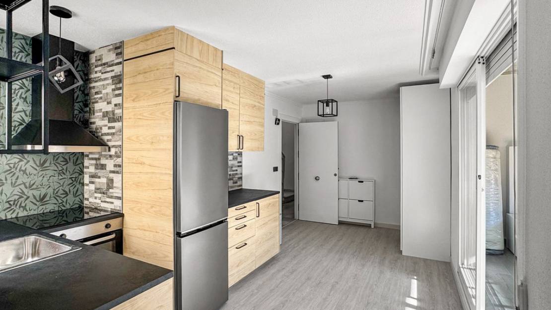 Venta - Apartment - Torrevieja - Torrevieja Centro