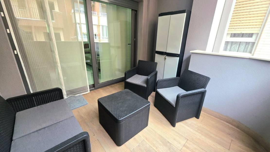 Venta - Apartment - Torrevieja - Torrevieja Centro