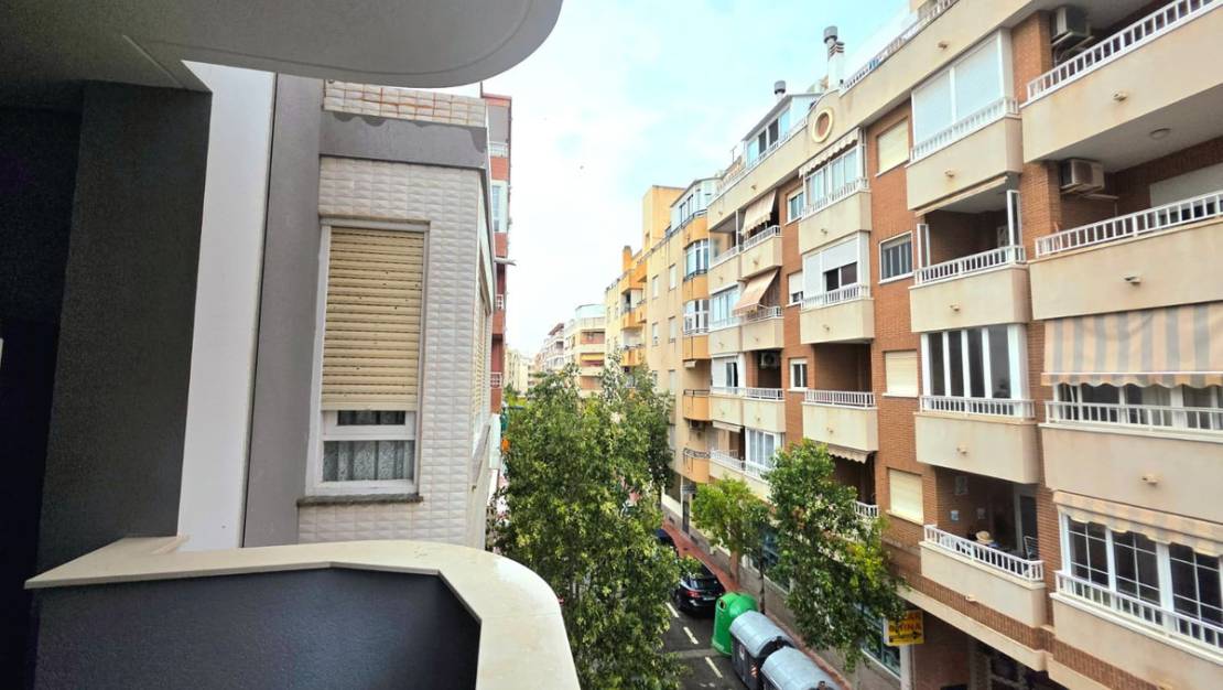 Venta - Apartment - Torrevieja - Torrevieja Centro