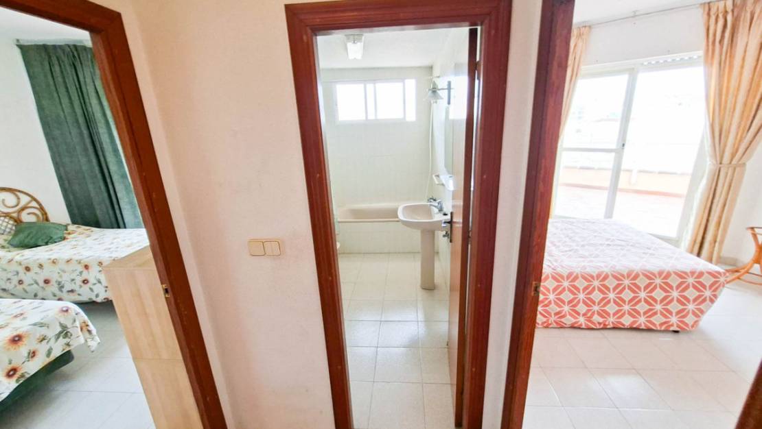Venta - Apartment - Torrevieja - Torrevieja Centro