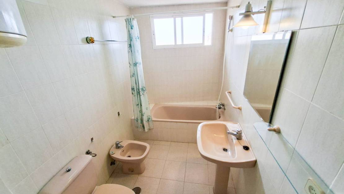 Venta - Apartment - Torrevieja - Torrevieja Centro