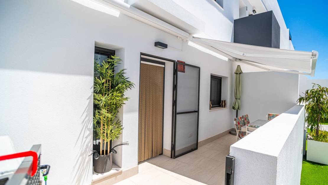Venta - Apartment - Torrevieja - Torrevieja Centro