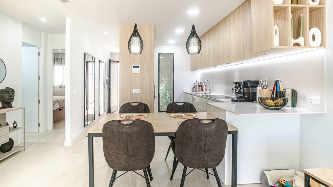 Venta - Apartment - Torrevieja - Torrevieja Centro