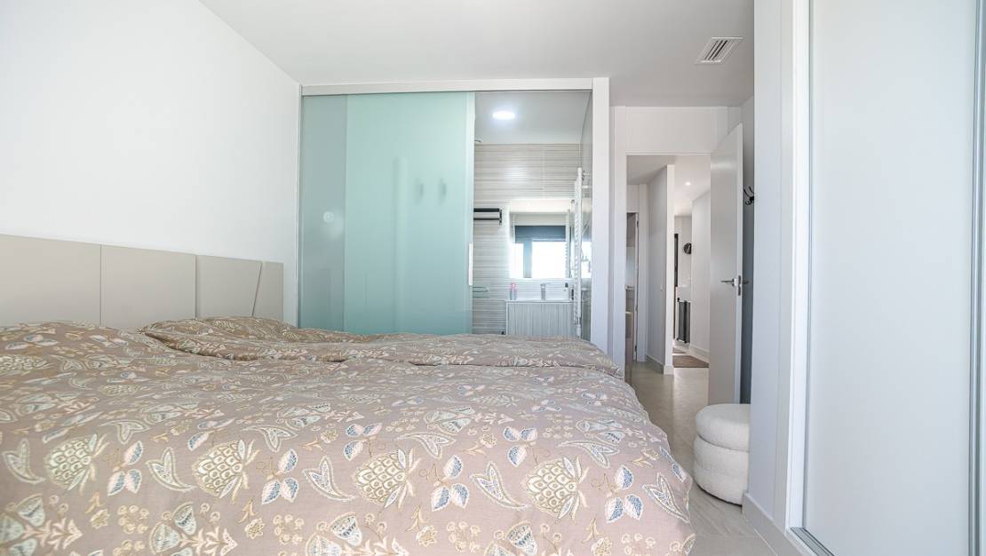 Venta - Apartment - Torrevieja - Torrevieja Centro
