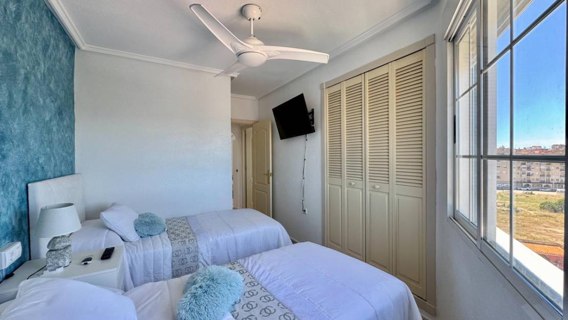 Venta - Apartment - Torrevieja - Torrevieja Centro
