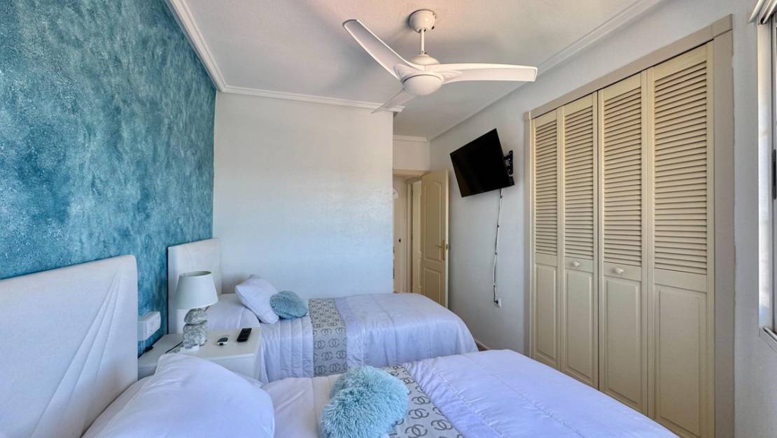 Venta - Apartment - Torrevieja - Torrevieja Centro