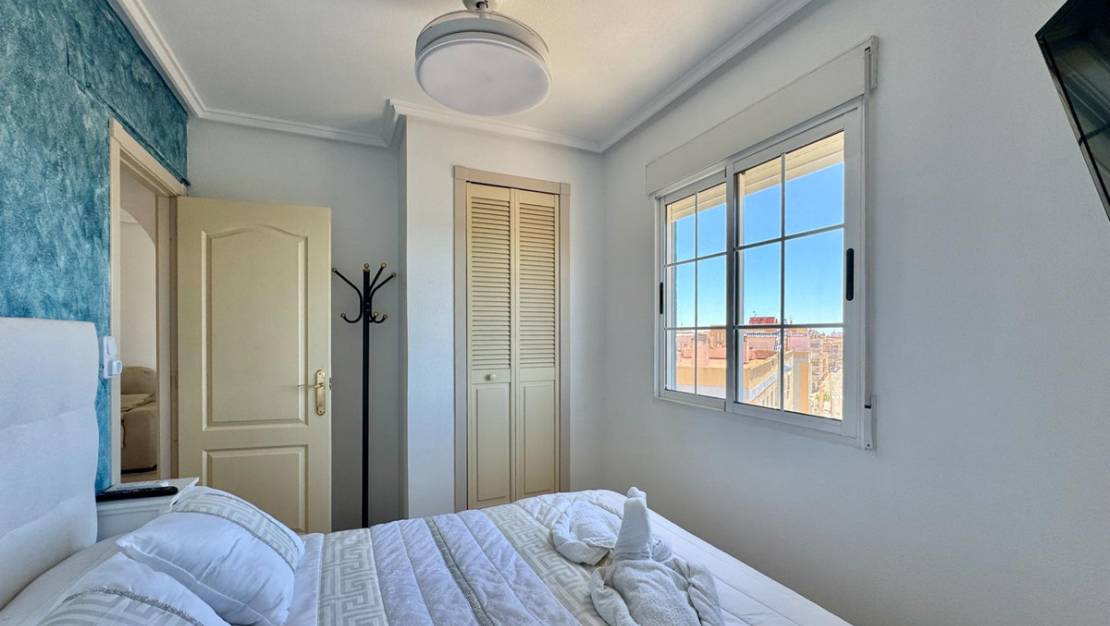 Venta - Apartment - Torrevieja - Torrevieja Centro