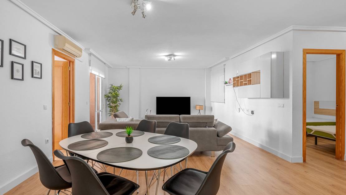 Venta - Apartment - Torrevieja - Torrevieja Centro