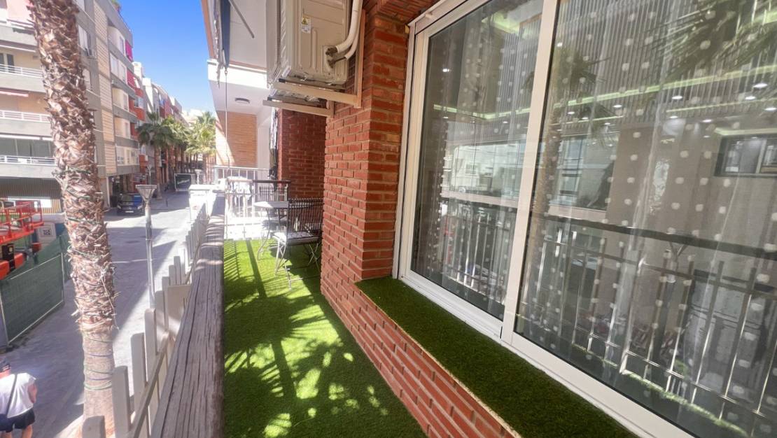 Venta - Apartment - Torrevieja - Torrevieja Centro