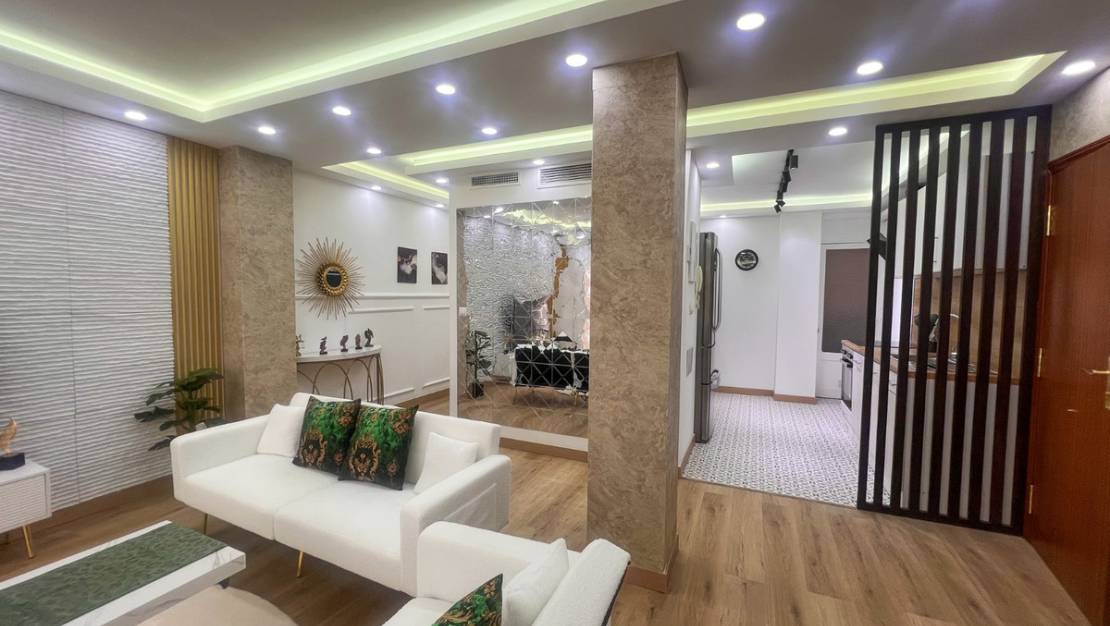 Venta - Apartment - Torrevieja - Torrevieja Centro
